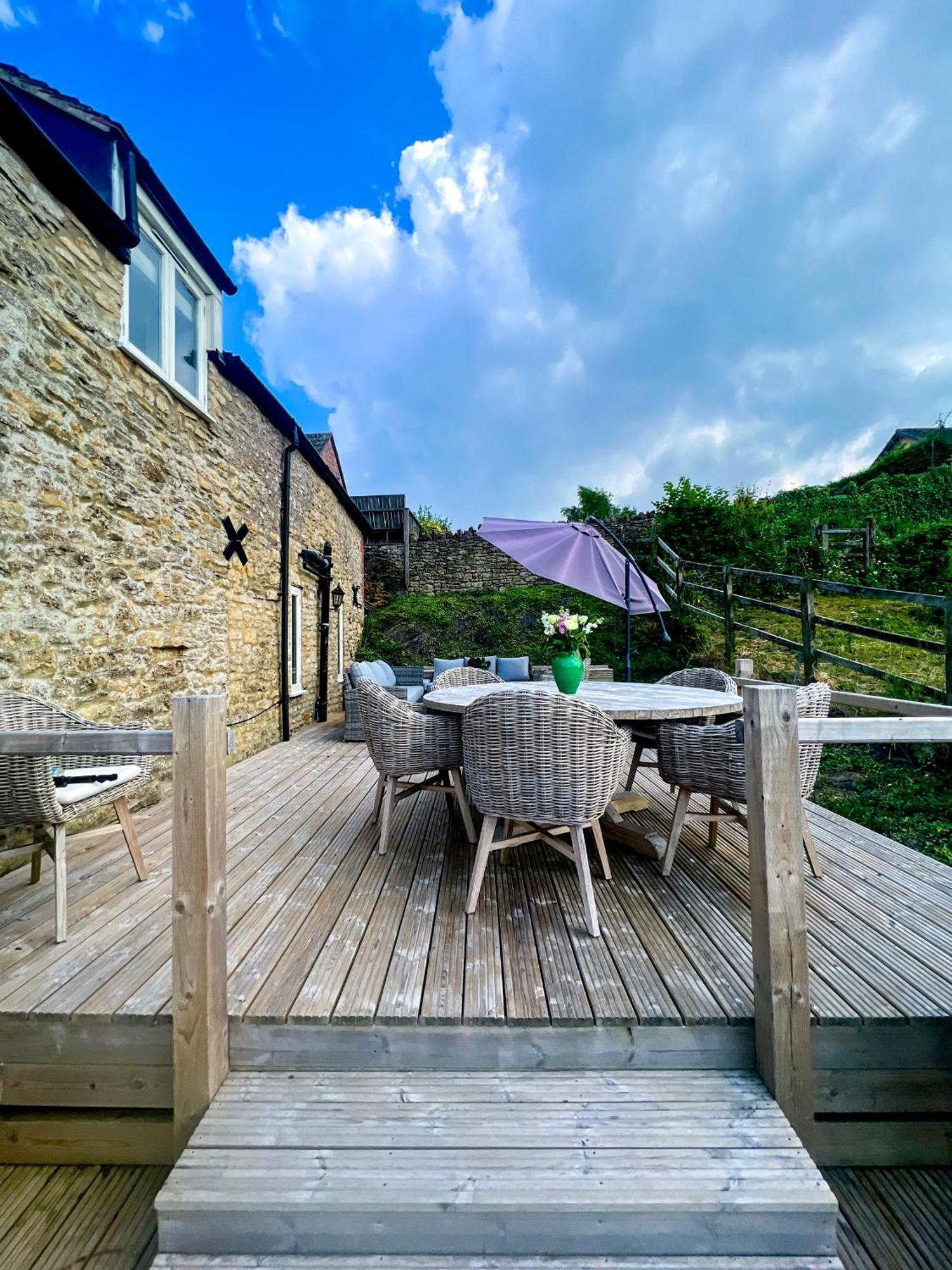 The Kings Arms Hotel Stowel Exterior photo